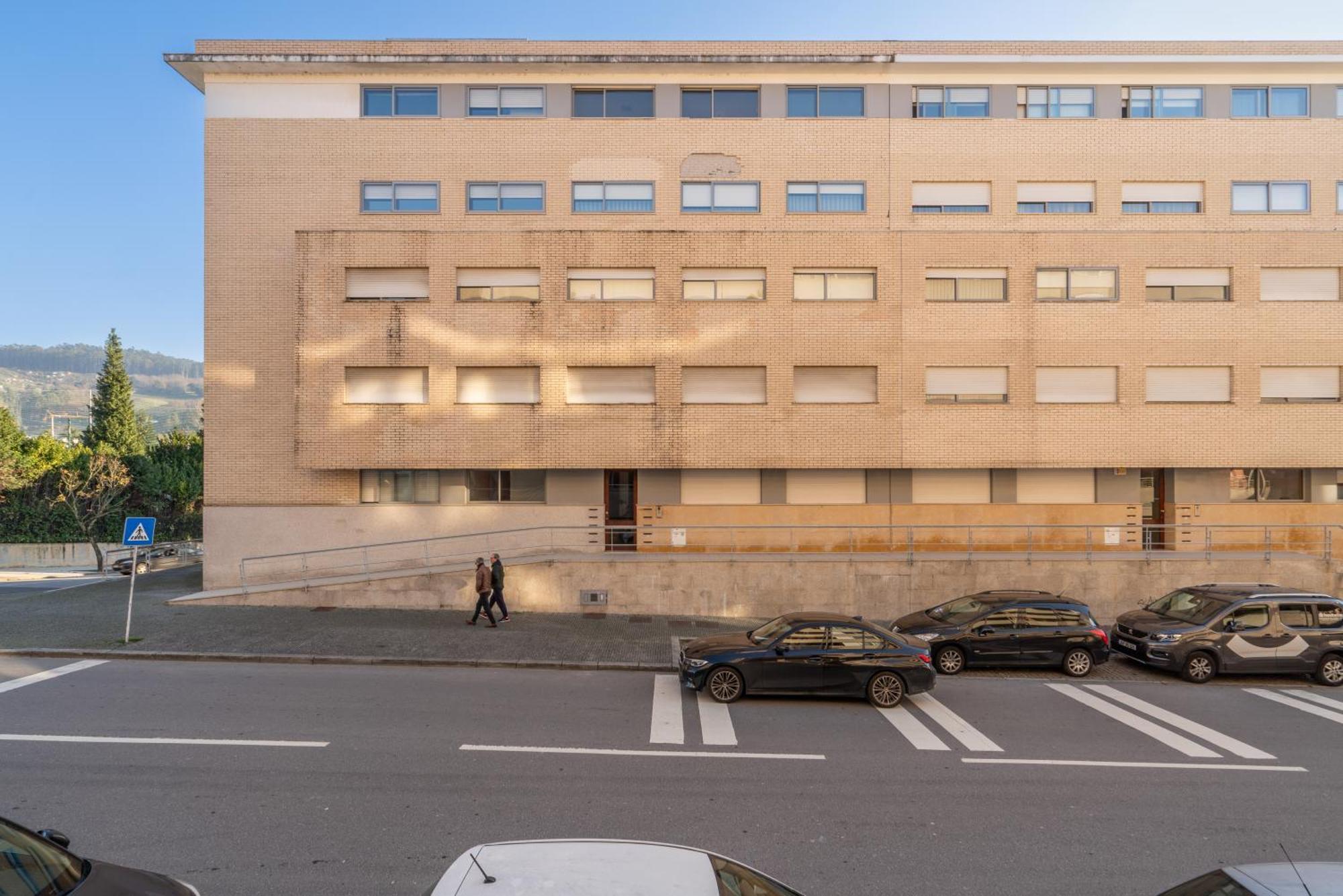 Homely Large Flat - Balcony Guimarães Exterior foto